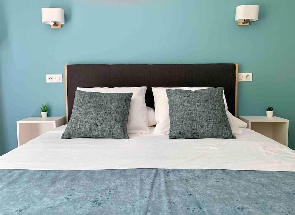 Appartement entier, Studio pour séjours d’affaires à La Défense in Courbevoie, Hauts-de-Seine