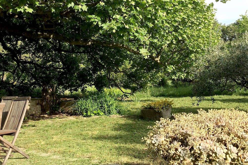 Grossen Hause fur 12 Personen, Wifi,  \"Aufs Land\", Avignon-Orange-Mont Ventoux in Sarrians, Vaucluse