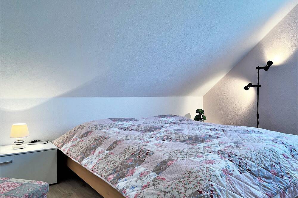 Ganze Wohnung, Ferienwohnung an der Linde in Bärwalder See, Boxberg (Oberlausitz)