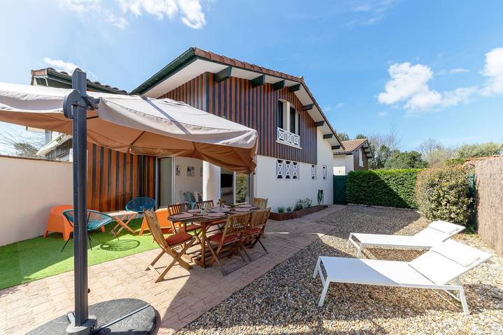Ferienhaus für 7 Personen, mit Terrasse und Garten - 1