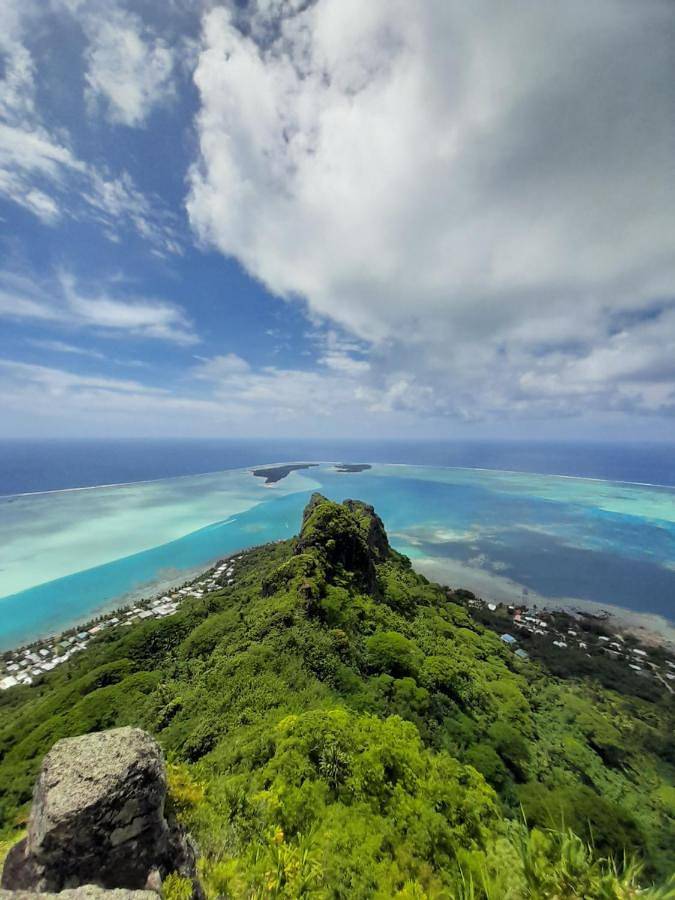 Gîte pour 4 personnes, avec jardin ainsi que vue et balcon dans Maupiti - 2