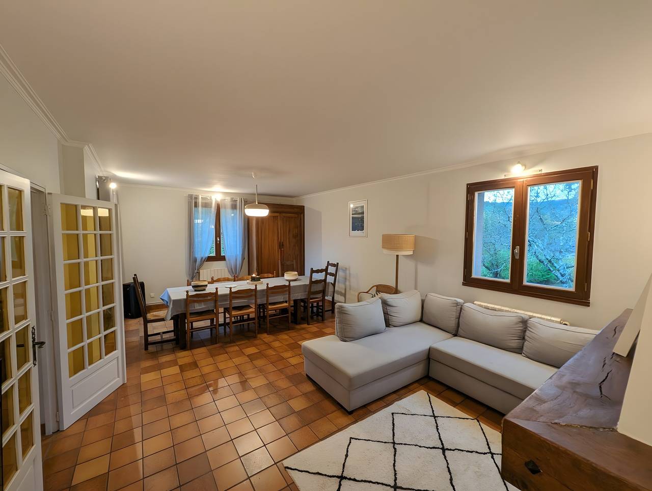 Grande Maison de Charme 12 pers - Vue Vignoble & Calme pour Familles / Amis / Sportifs in Clairvaux-d'Aveyron, Aveyron