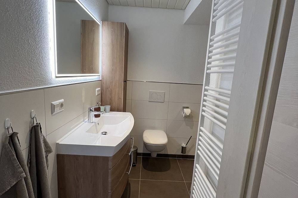 Ganze Wohnung, Ferienwohnung Bettina  - gemütliche 40 qm für 2 Personen, Stühlingen-Schwaningen in Stühlingen, Südschwarzwald