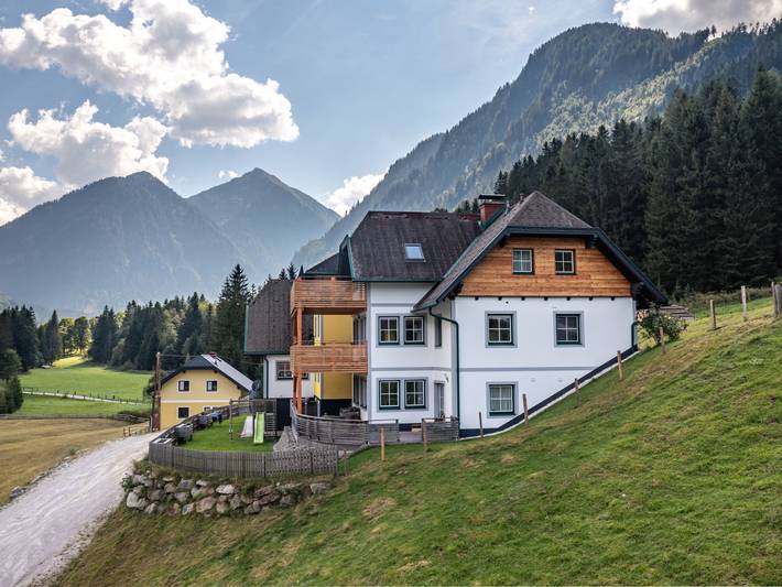 Ferienwohnung für 6 Personen, mit Balkon und Garten in Kleinsölk