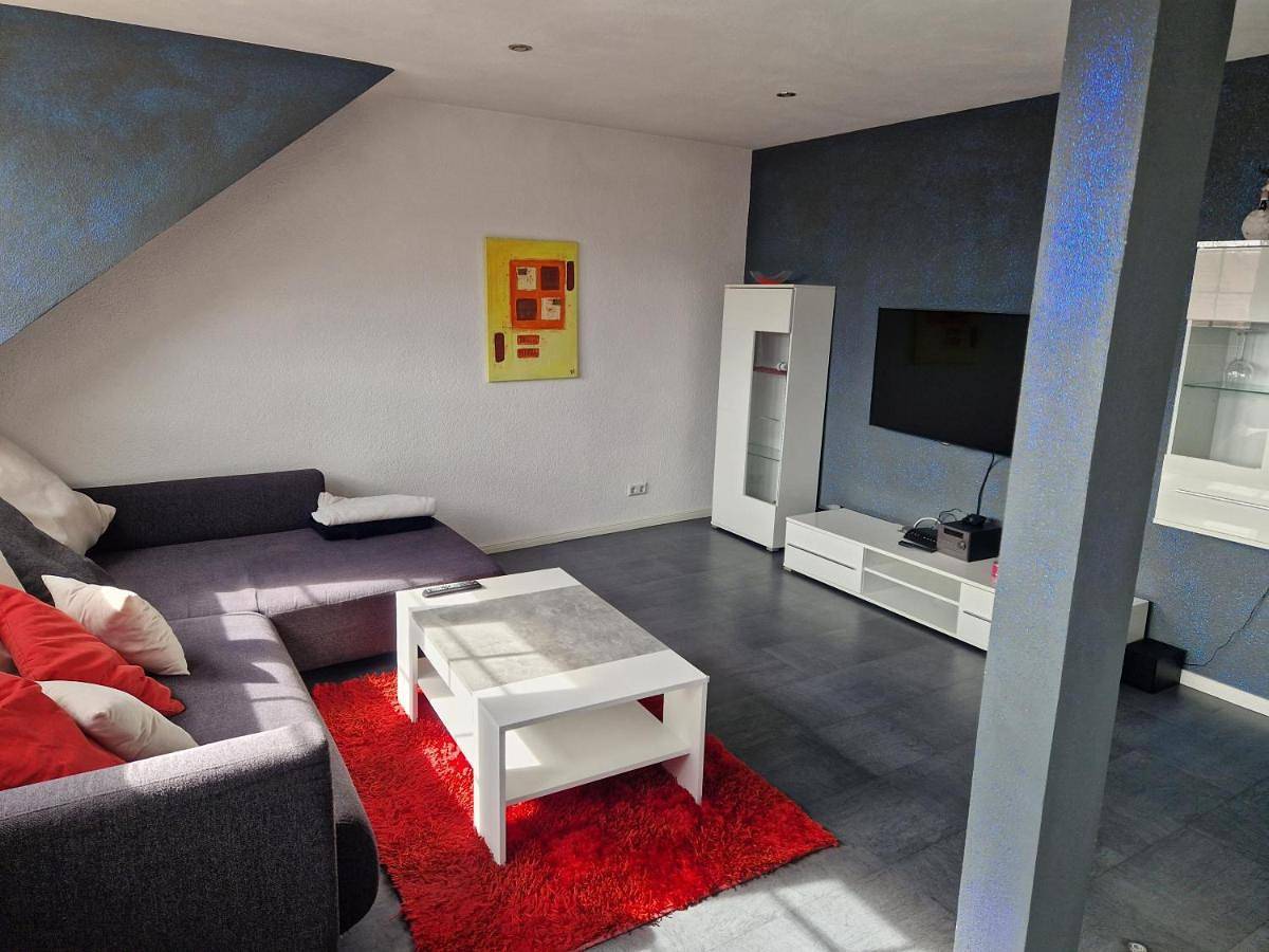 Ganze Wohnung, Two-Bedroom Apartment in Speyer, Rheinebene