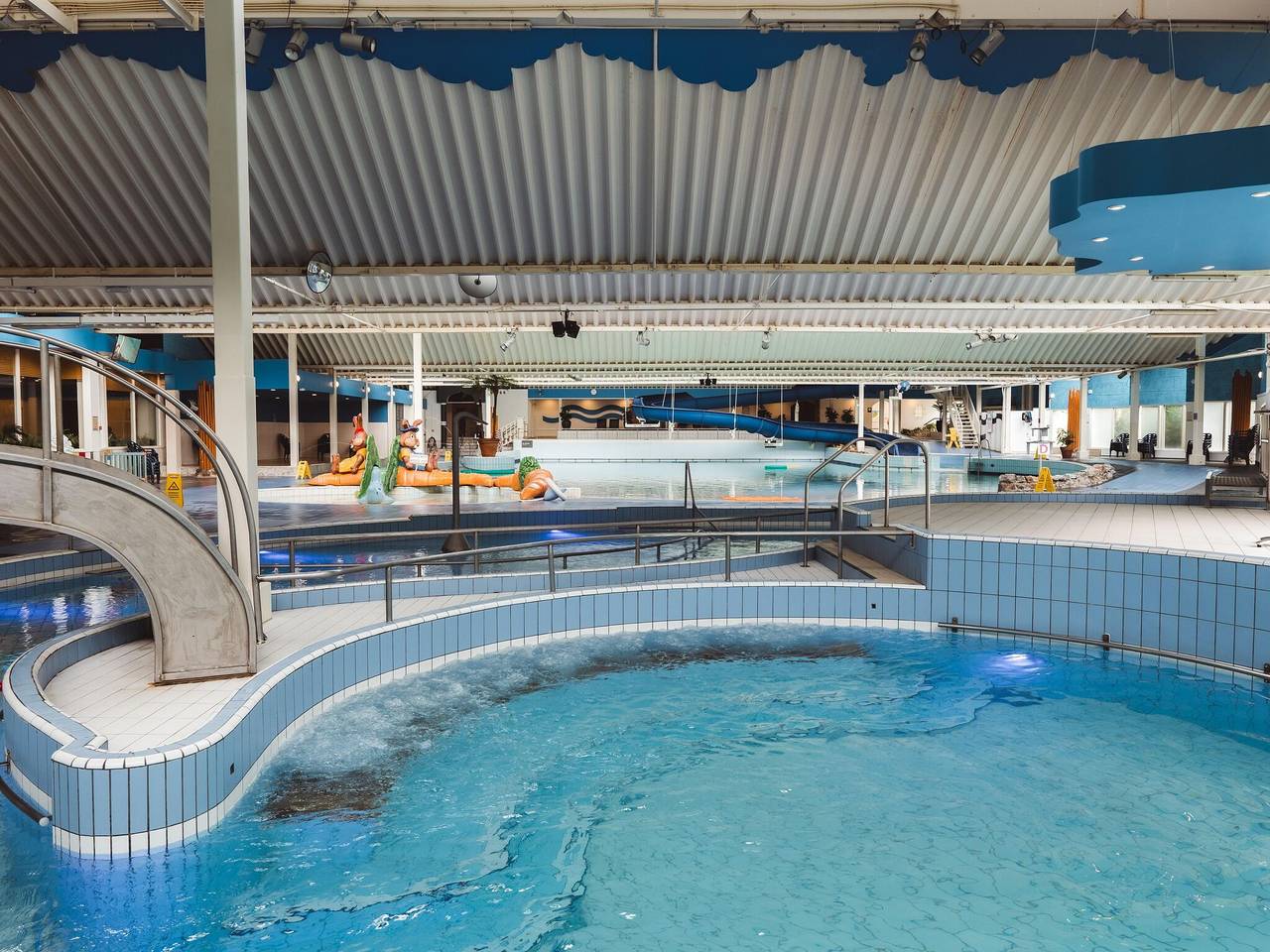 Chalet in Strandnähe mit Geschirrspüler in Kamperland, Zeeuwse Kust