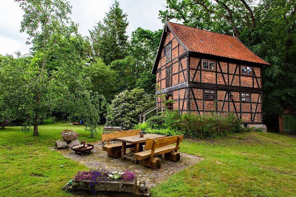 Kinderfreundliches Ferienhaus: 300 Jahre alter Kornspeicher in Wienhausen, Lüneburger Heide