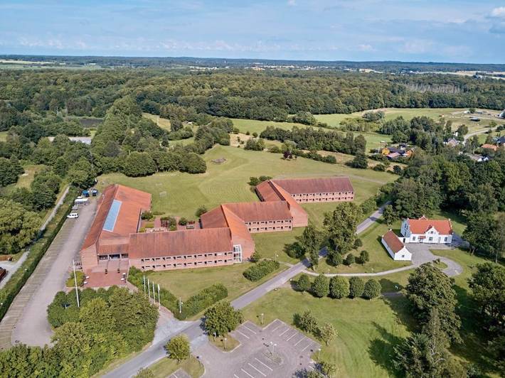 Hotel für 3 Personen, mit Terrasse und Garten sowie Pool und Sauna