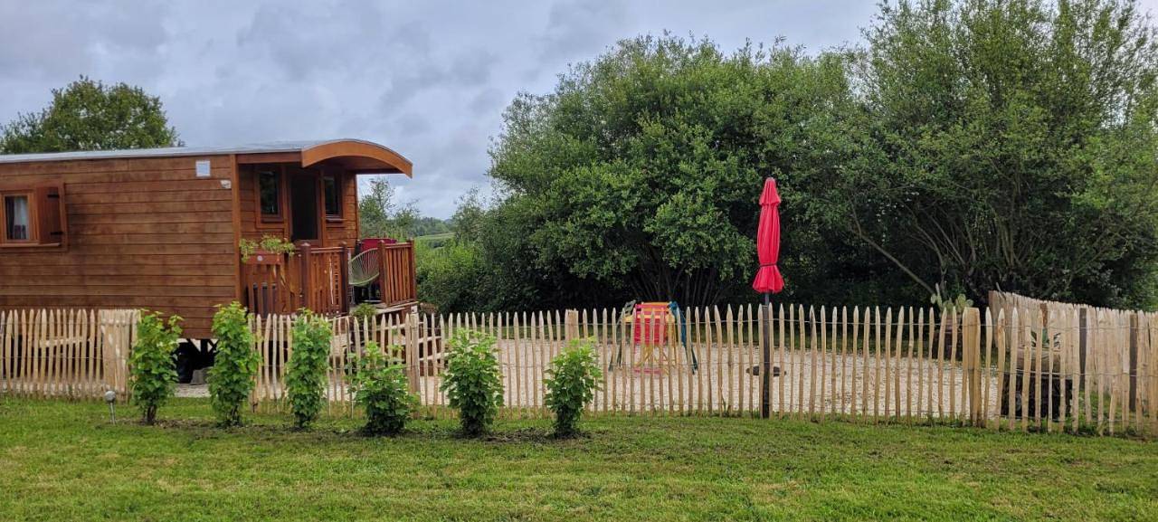 Roulotte à Sapharey in Sarrazac, Périgord Vert
