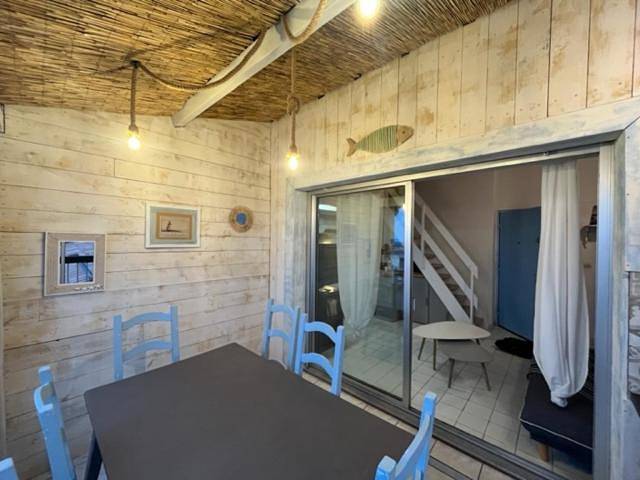 Gîte pour 6 personnes, avec Terrasse et Vue dans Plage Port Est Frontignan