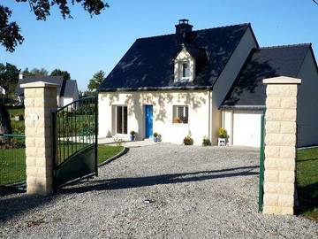 Gîte pour 6 personnes, avec jardin et terrasse à Guéhenno