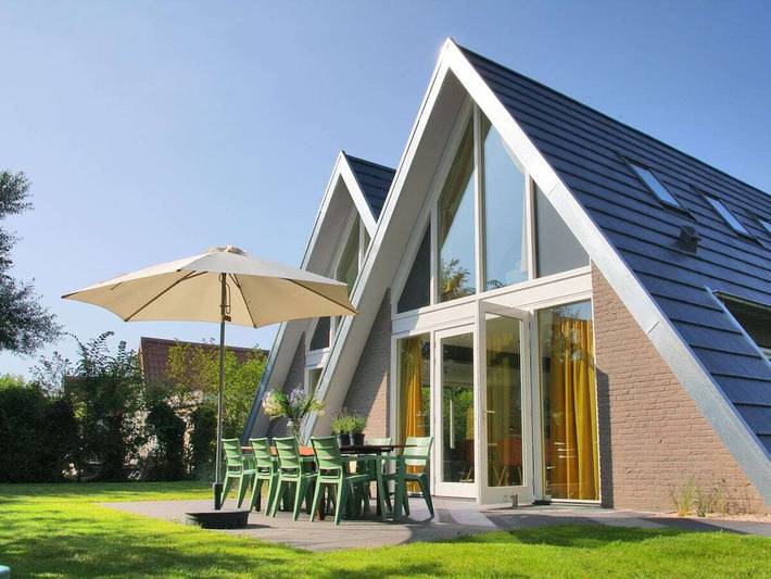 Ferienhaus für 13 Personen, mit Terrasse und Garten
