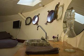 House Boat for 2 Guests in Dutch Coast, Picture 1