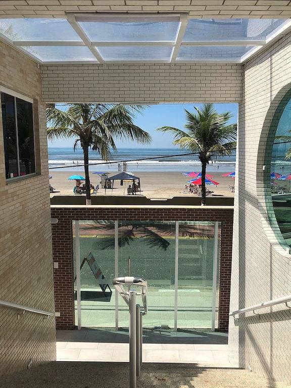 Ganze Wohnung, Fit. 3 Mongagua Dom. 1 Suite Meer mit Pool. in Mongaguá, Baixada Santista