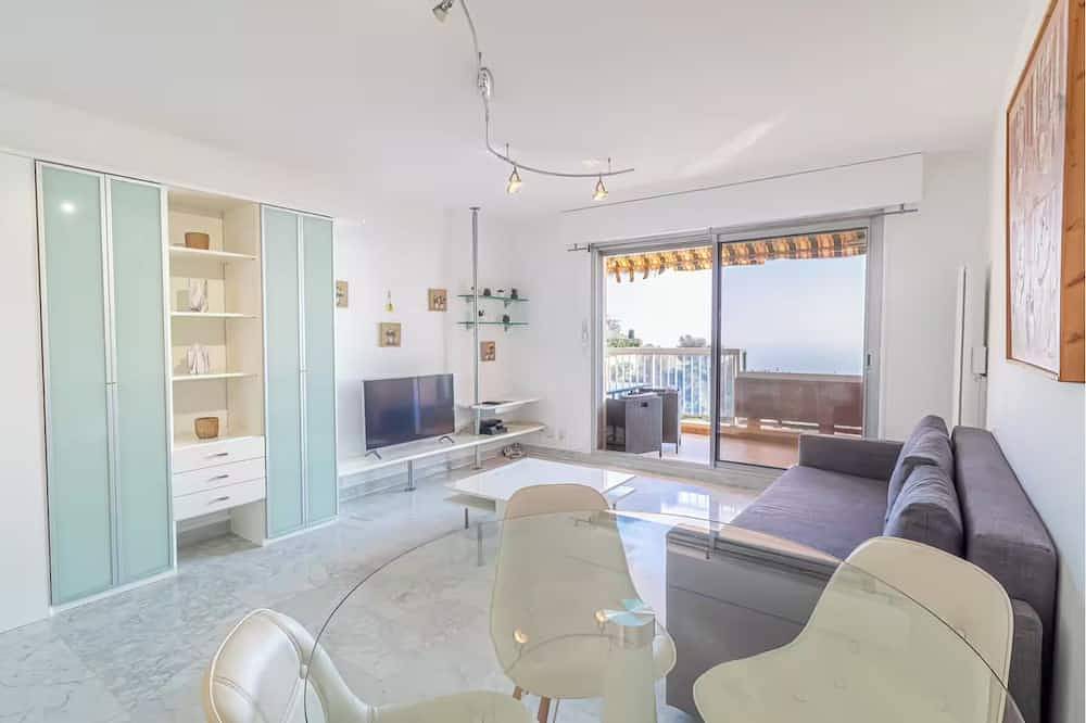 Entire apartment, Superb 2 room apartment ten minutes from Monaco in Èze, Nice region