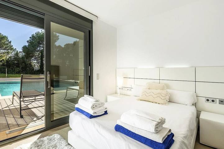 Villa Daruma, perfect retreat in the nature of Ibiza in Es Canar, Santa Eulària des Riu
