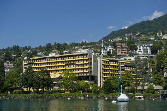 Chambre pour 2 personnes, avec sauna ainsi que jacuzzi et balcon, adapté aux familles - 1