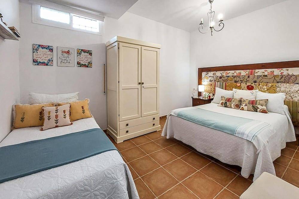 Preciosa casa El Bosque,Cádiz in El Bosque, White Villages