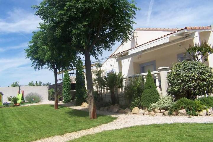 Maison de vacances pour 6 personnes, avec terrasse et jardin
