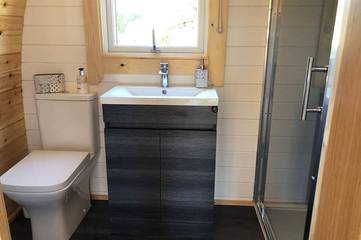 Glamping for 2 People in Highlands, Scotland, Photo 4