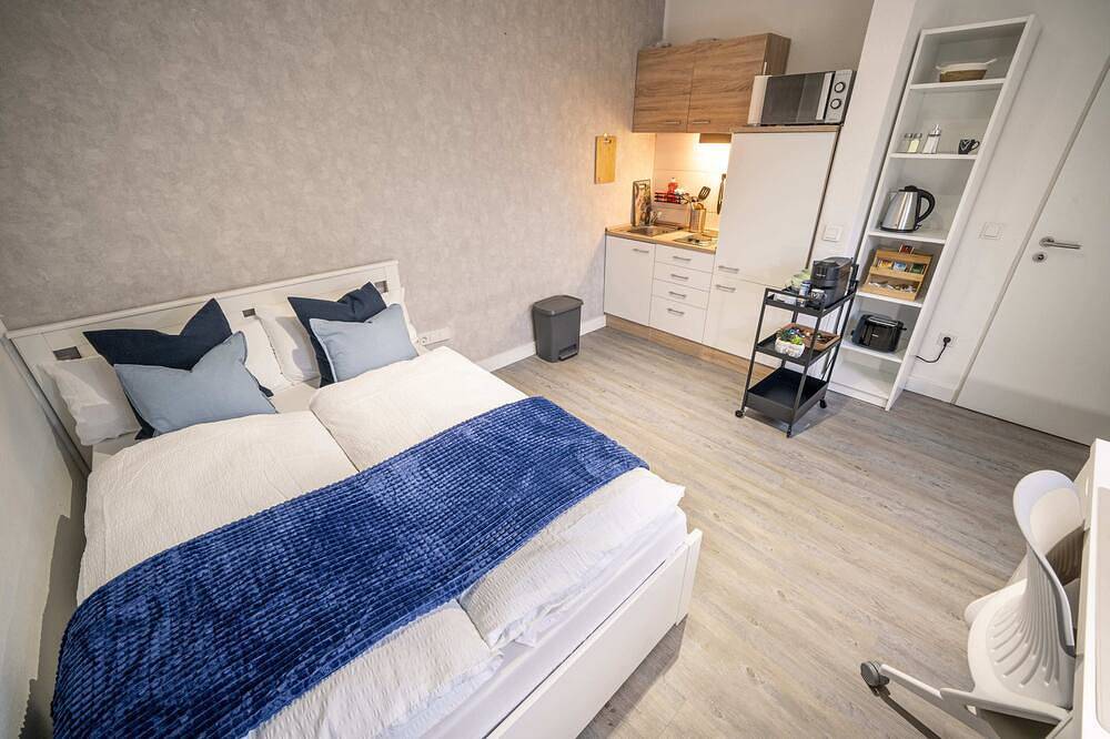 Appartamento intero, For 2, kitchen, queen-size bed, fast internet in Dortmund, Ruhrgebiet