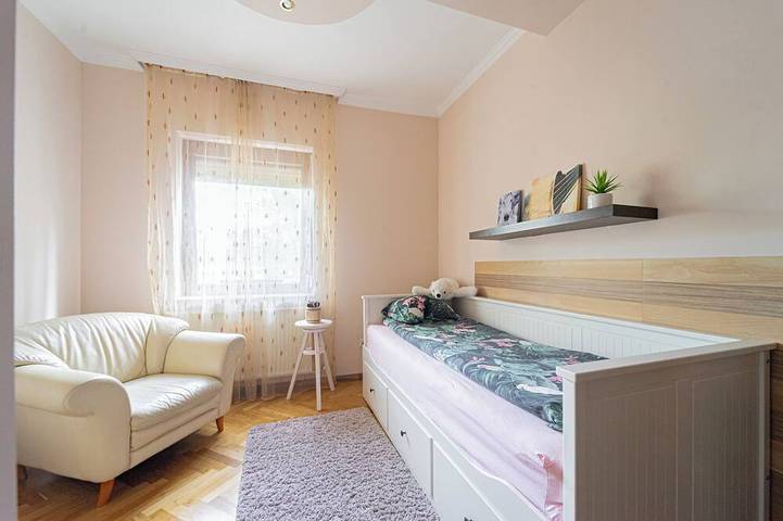 Ganze Wohnung, Geräumige Ferienwohnung in Großturwall, Érdi járás