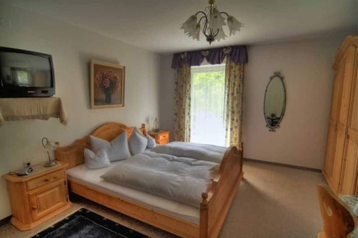 Gästehaus für 2 Personen, mit Garten am Tegernsee