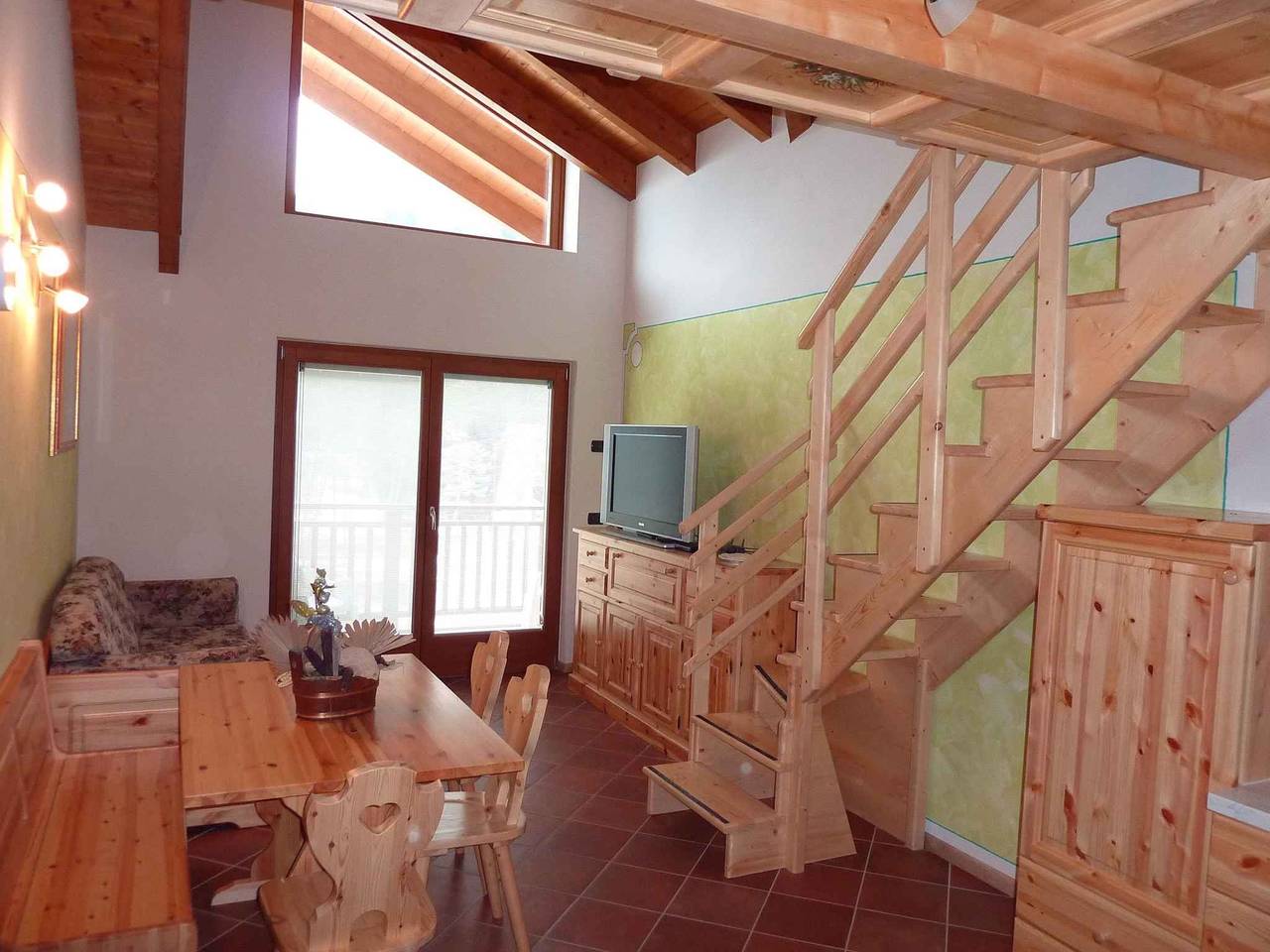 Ganzes Studio, Studio im Dachgeschoss mit Parkplatz  in Ponte Arche, Stenico