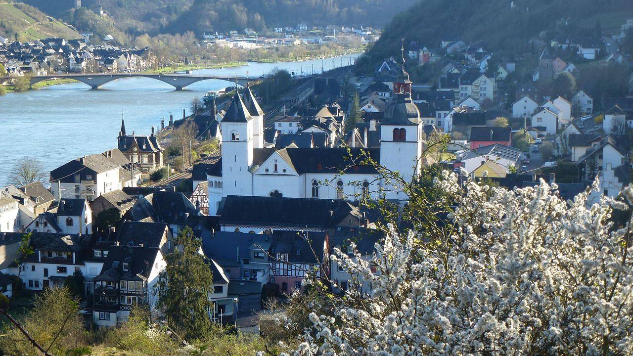 Ganze Ferienwohnung, Ferienwohnung für 2 Personen (50 m²) in Treis-Karden in Burg Eltz, Treis-Karden