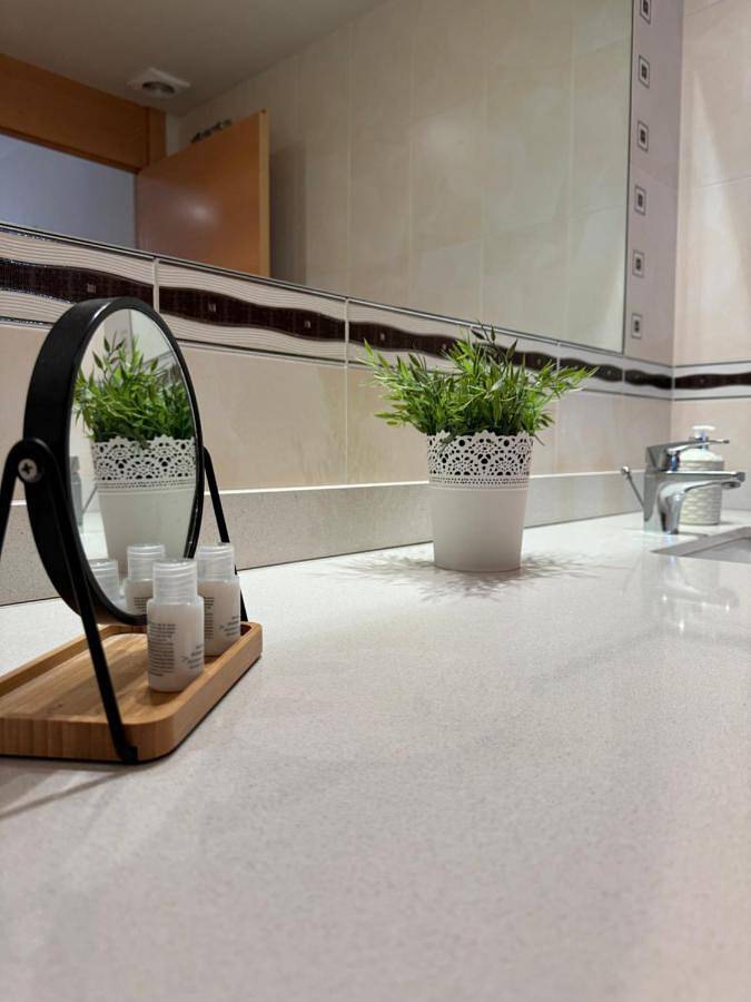 Gîte pour 9 personnes, avec jardin à Arén - 3