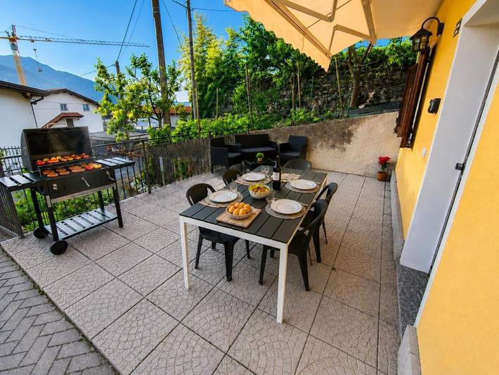 Location de vacances pour 5 personnes, avec Balcon et Terrasse ainsi que Jardin et Vue sur le lac à San Gregorio - 4