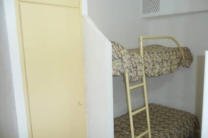 Ferienwohnung für 4 Personen, mit Pool und Garten, mit Haustier in Montroig Bahia - 2