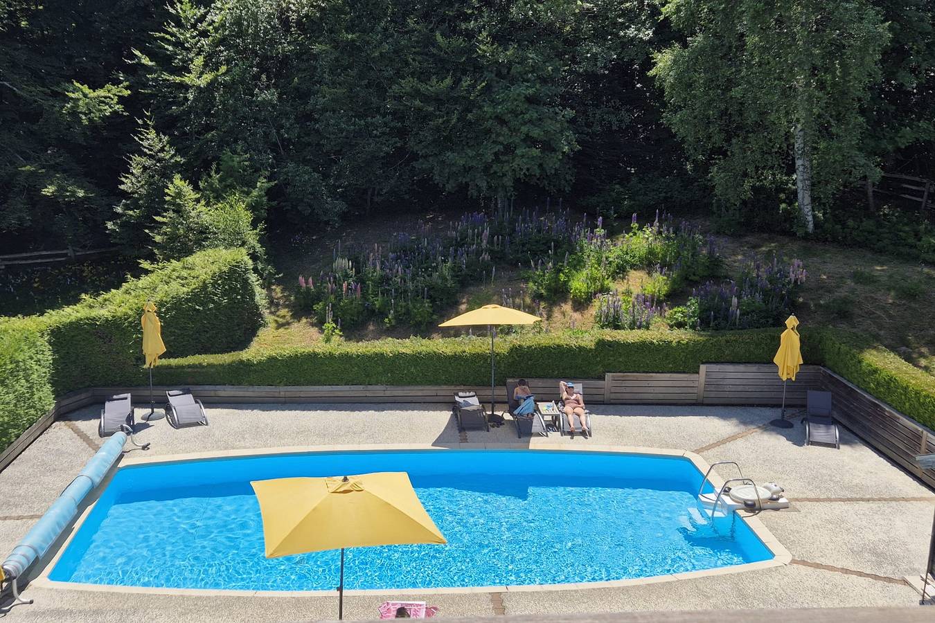 Appartement entier, Appartement familial au pied des pistes - Piscine été in La Féclaz, Les Déserts