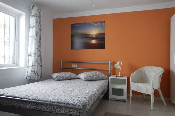 Ferienhaus für 10 Personen, mit Garten und Terrasse in Benajarafe - 4