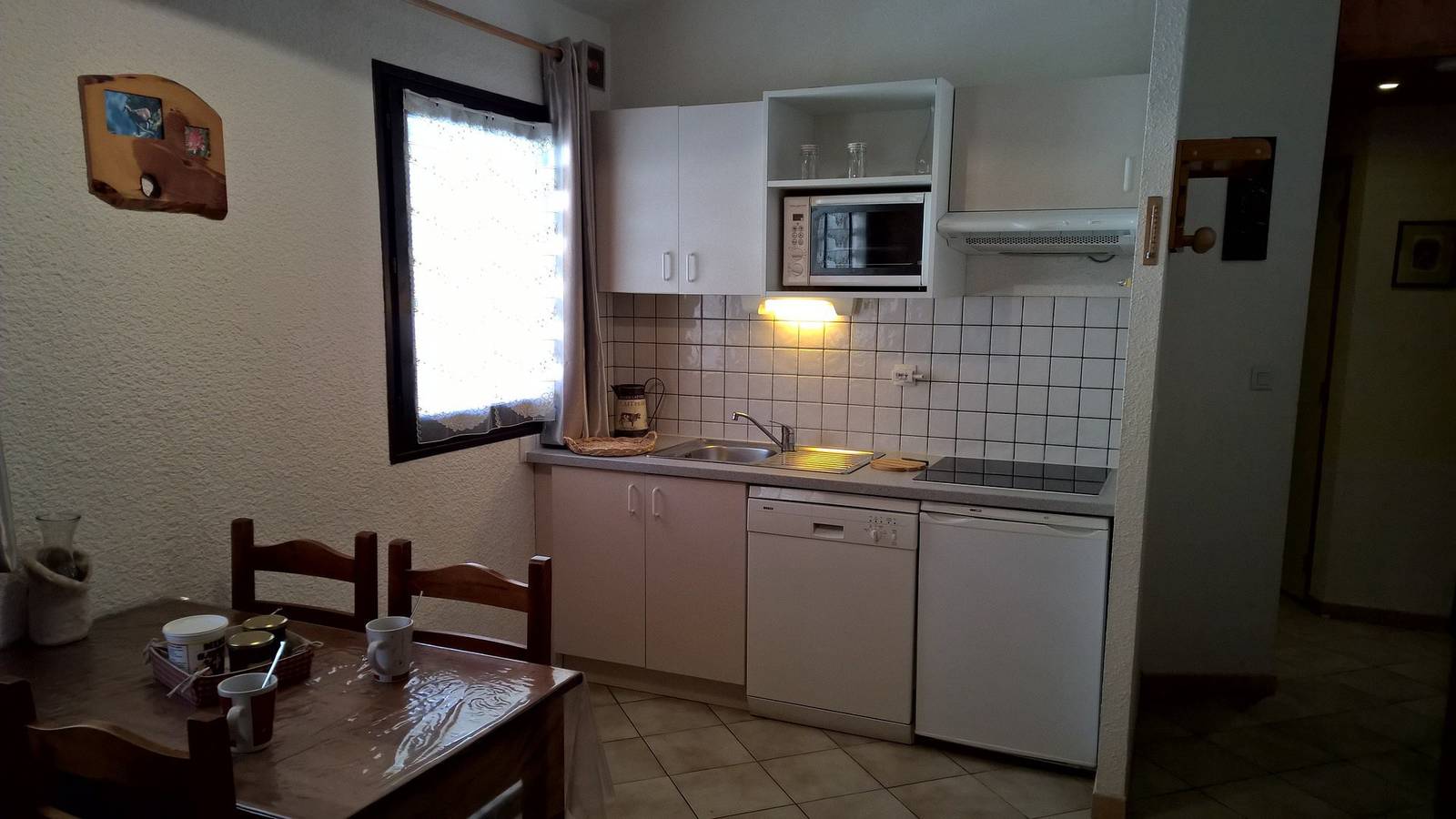 Apartamento vacacional entero, Flat in the heart of the village and at the foot of the slopes in La Norma, Villarodin-Bourget