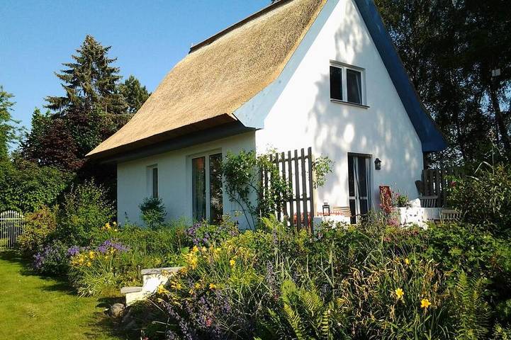 Ferienhaus für 5 Personen, mit Terrasse und Garten - 1