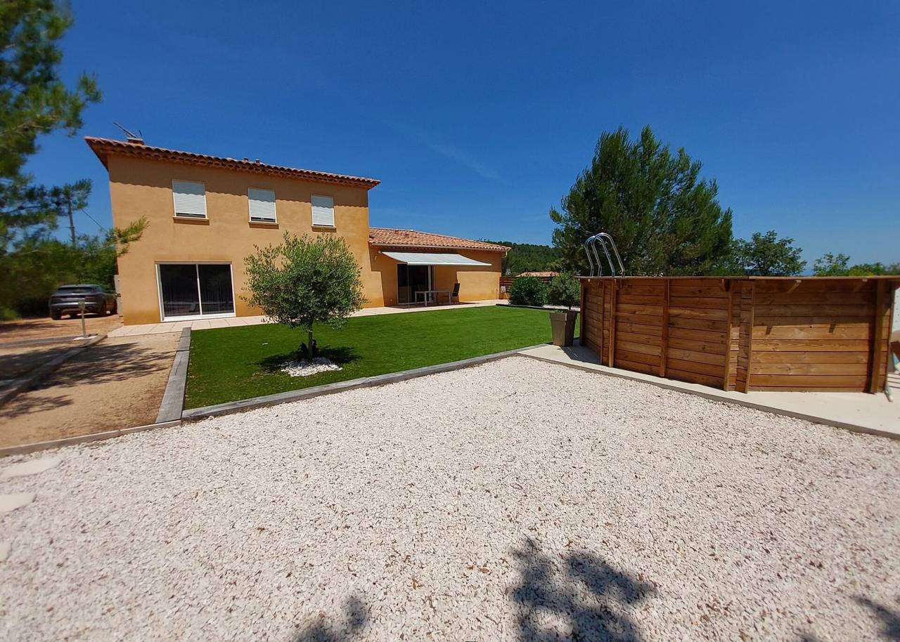Chalet para 8 personas con terraza in Nans-les-Pins, Región Brignoles