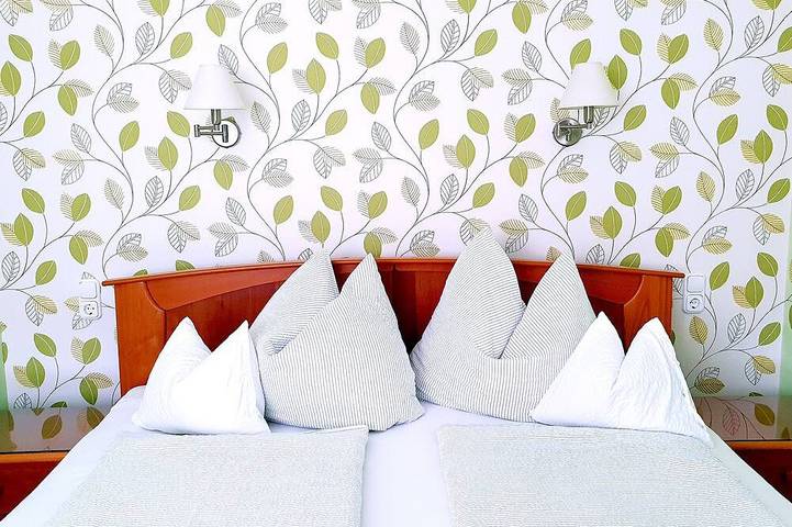 Ferienwohnung für 3 Personen, mit Balkon und Sauna sowie Garten und Whirlpool in Heviz - 3