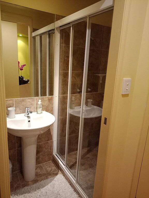 Aquatic Centre Gc Marathon Sea World\nduplex 50 Metres to Beach, Surfers Paradise in Queensland