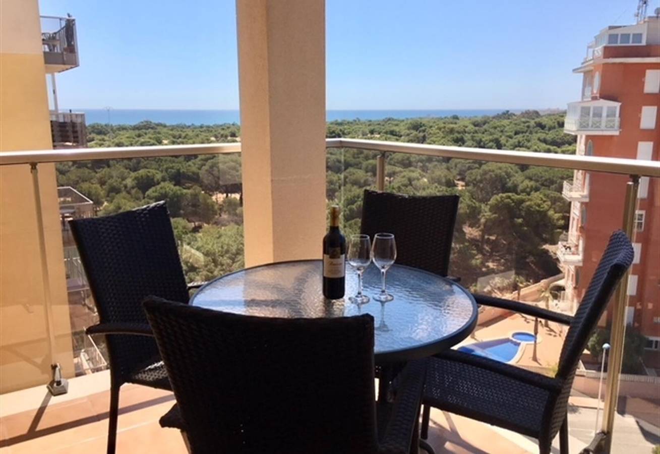Holiday Rental for 4 People in Portico Mediterraneo, Guardamar del Segura