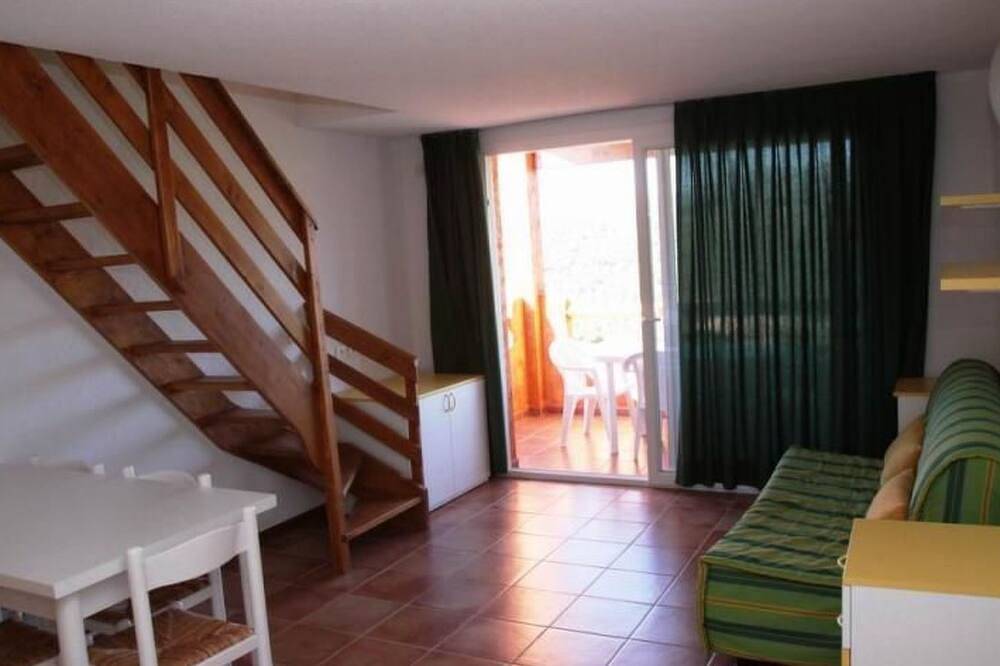 Appartement entier, Unterkunft mit Ac, Gemeinschaftspool, Nähe zum Meer in Zonza, Arrondissement de Sartène