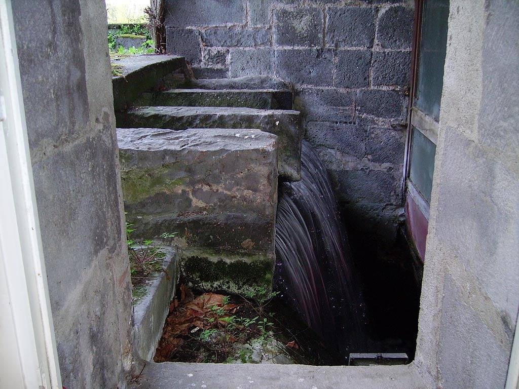 Le Moulin du Chassaing - Chambre Bateau in Mozac, Regionaal natuurpark van de vulkanen van de Auvergne
