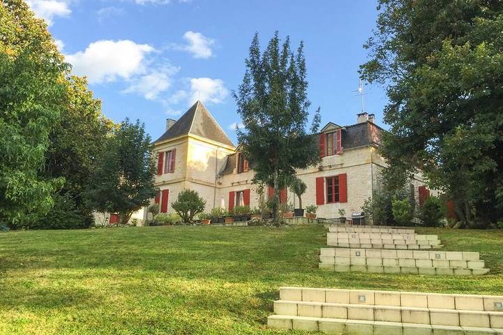 Château pour 29 personnes, avec jardin et piscine - 1