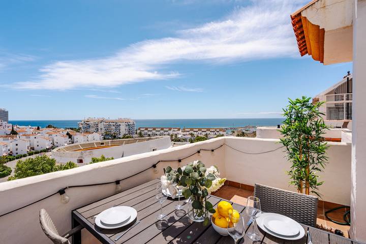 Ganze Wohnung, 34. Estepona Rooftop Sea Views in Puerto Deportivo de Estepona, Estepona