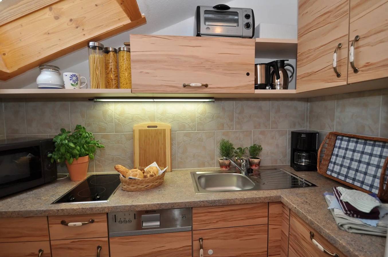 Appartement entier, Appartement « Waxenstein » avec vue sur la montagne, balcon et Wi-Fi in Grainau, Eibsee