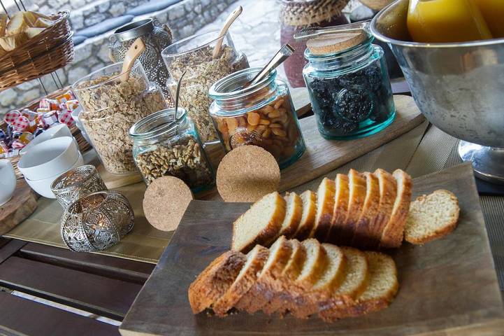Tente pour 4 personnes, avec jardin ainsi que piscine et vue, animaux acceptés dans le Lot - 2