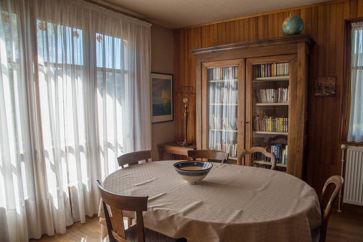 Gîte pour 8 personnes, avec terrasse et jardin