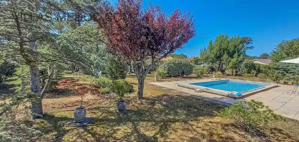 Gîte pour 2 personnes, avec piscine et jardin, animaux acceptés dans Montalivet-les-Bains - 2