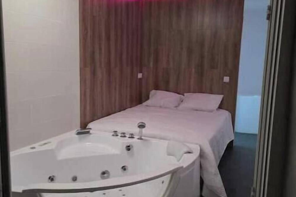 Mabel House Suites - Intimate and sensory experience in Sierra de Gredos in Mijares, Valle del Tiétar