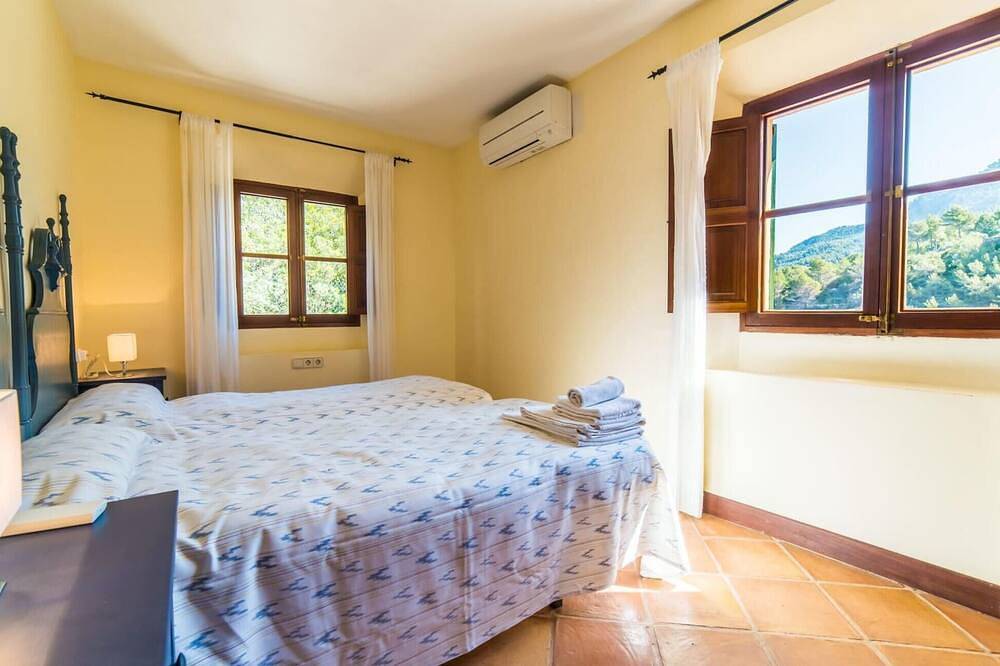 Bonita casa de 2 dormitorios en Deia in Cala Deià, Deyá